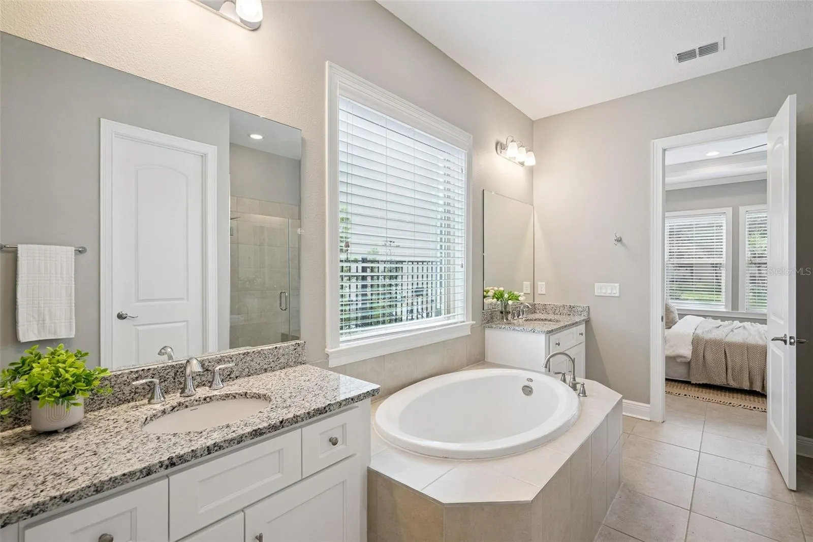 14145 CREEKBED CIR, photo 40