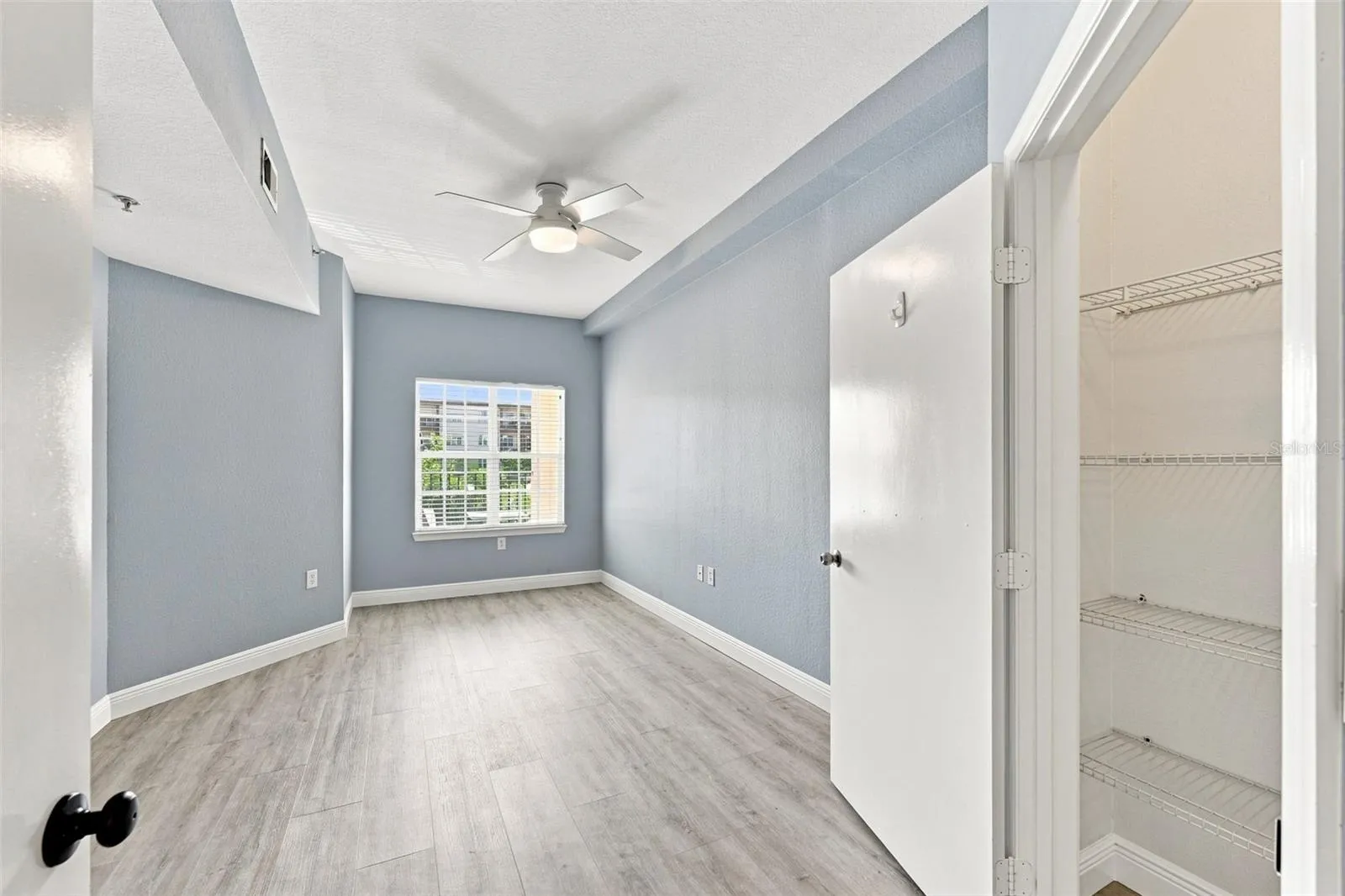 200 4TH AVE S #228, photo 19