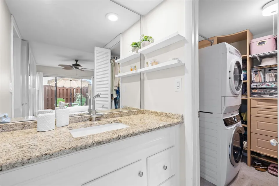 782 VILLAGE LAKE TER N #103, photo 8