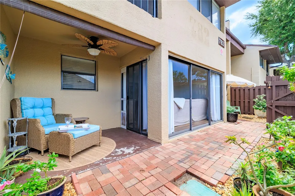 782 VILLAGE LAKE TER N #103, photo 9