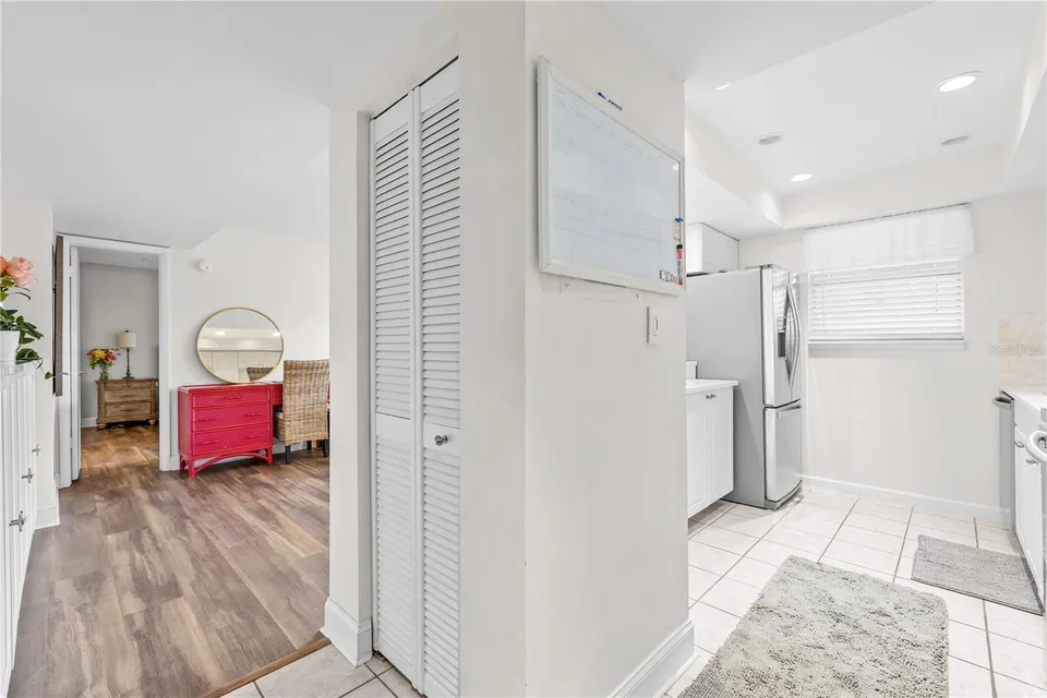 782 VILLAGE LAKE TER N #103, photo 13