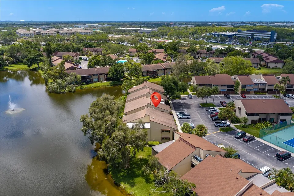 782 VILLAGE LAKE TER N #103, photo 41