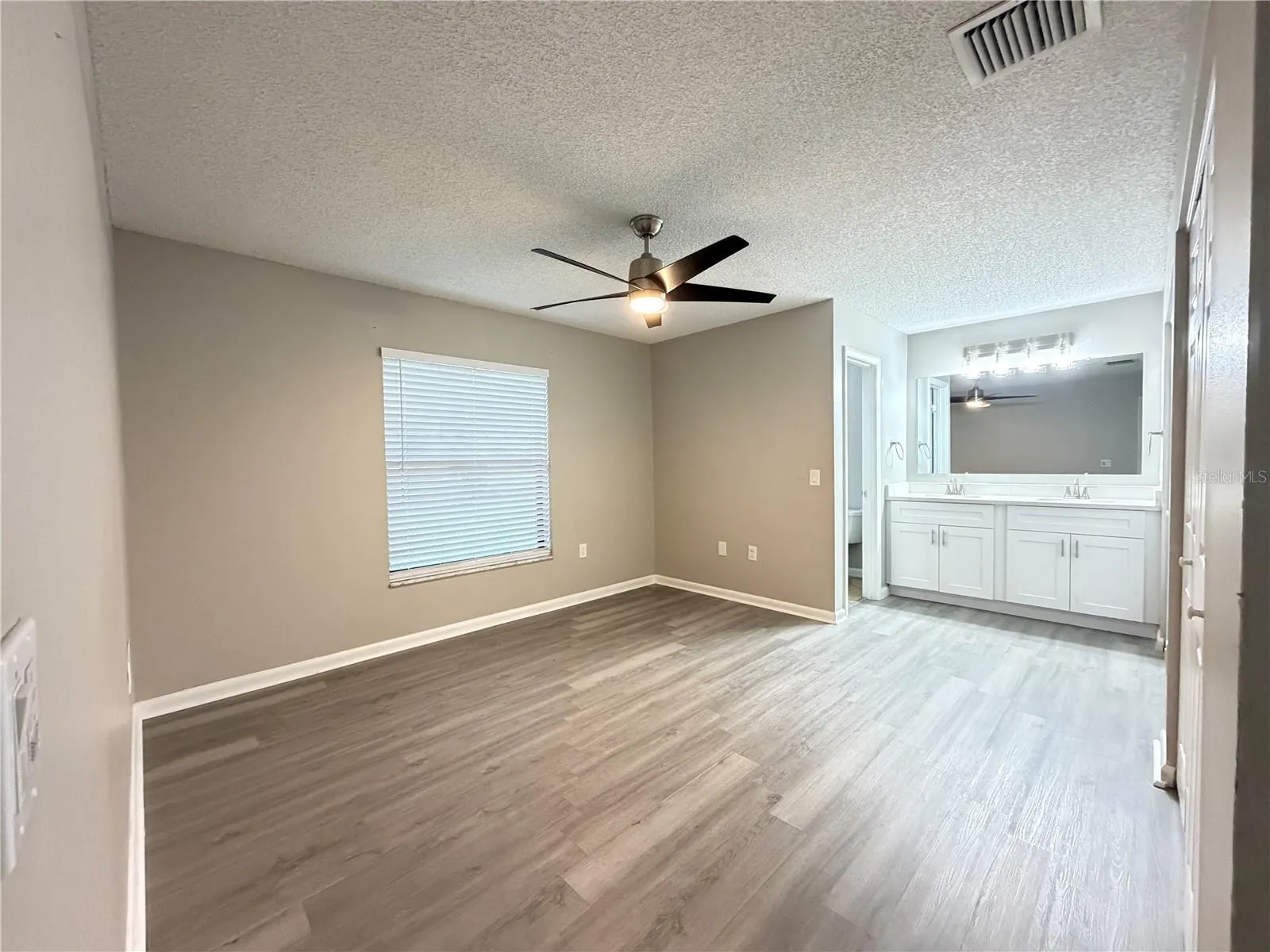 2510 CHERRY BLOSSOM CT, photo 3
