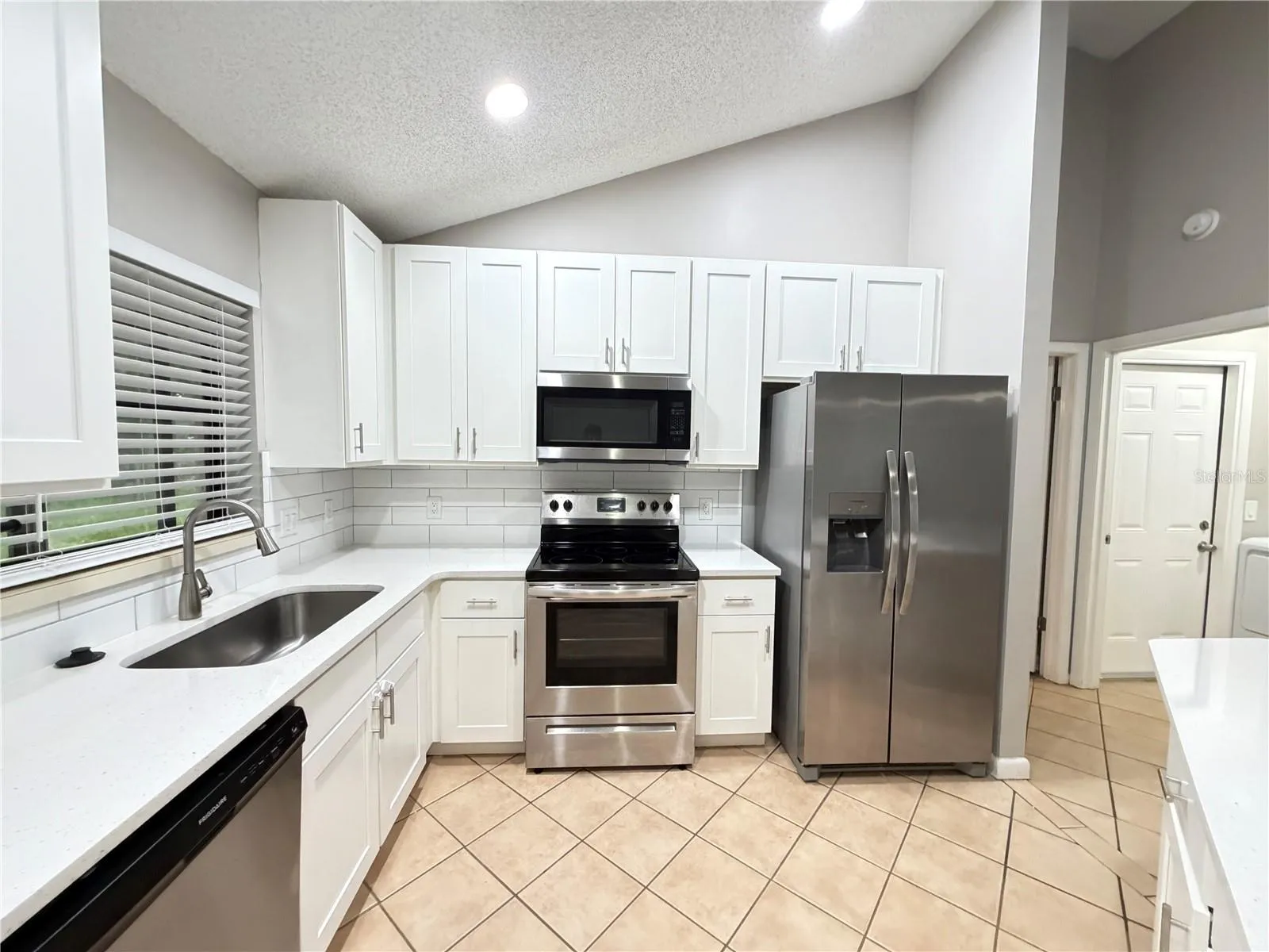 2510 CHERRY BLOSSOM CT, photo 8