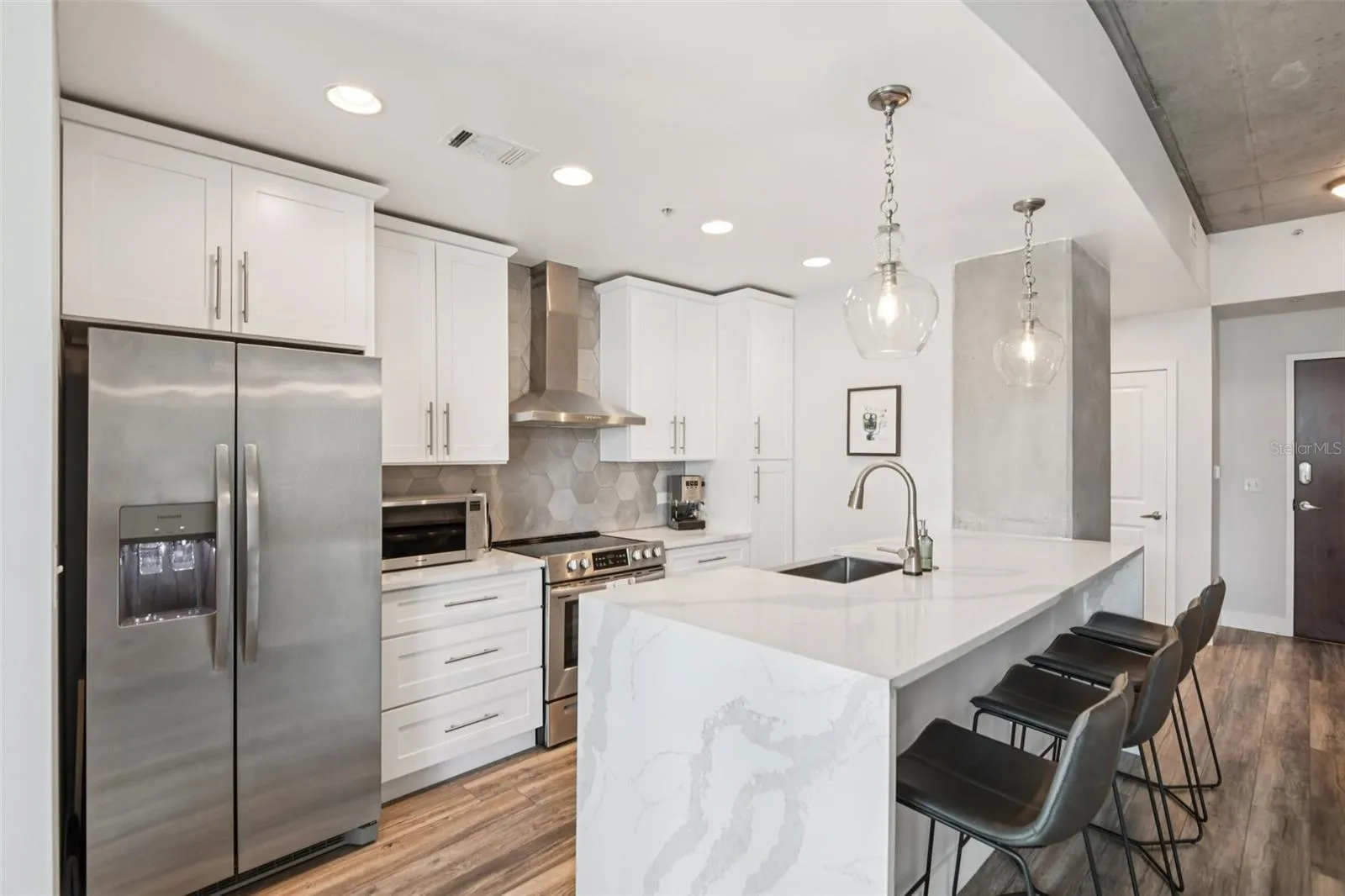777 N ASHLEY DR #1612, photo 9