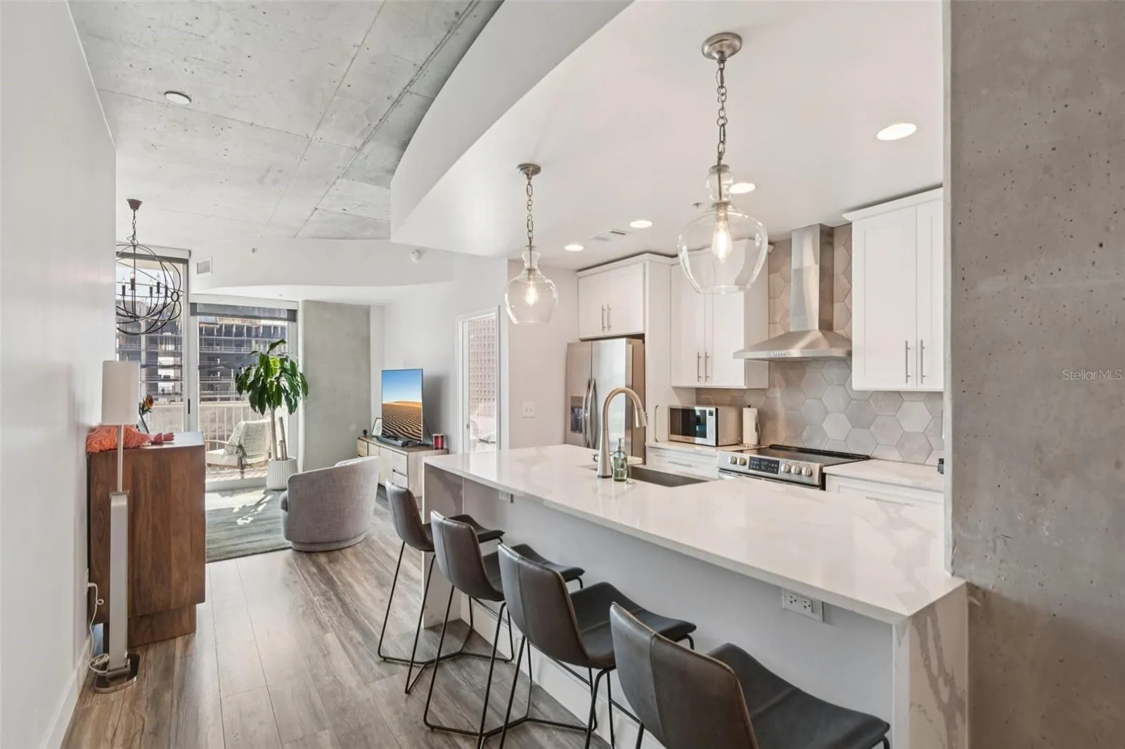 777 N ASHLEY DR #1612, photo 10