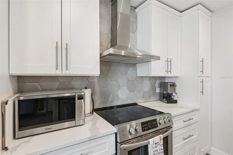 777 N ASHLEY DR #1612, photo 11