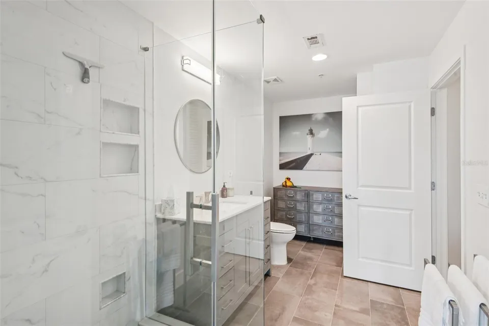 777 N ASHLEY DR #1612, photo 16