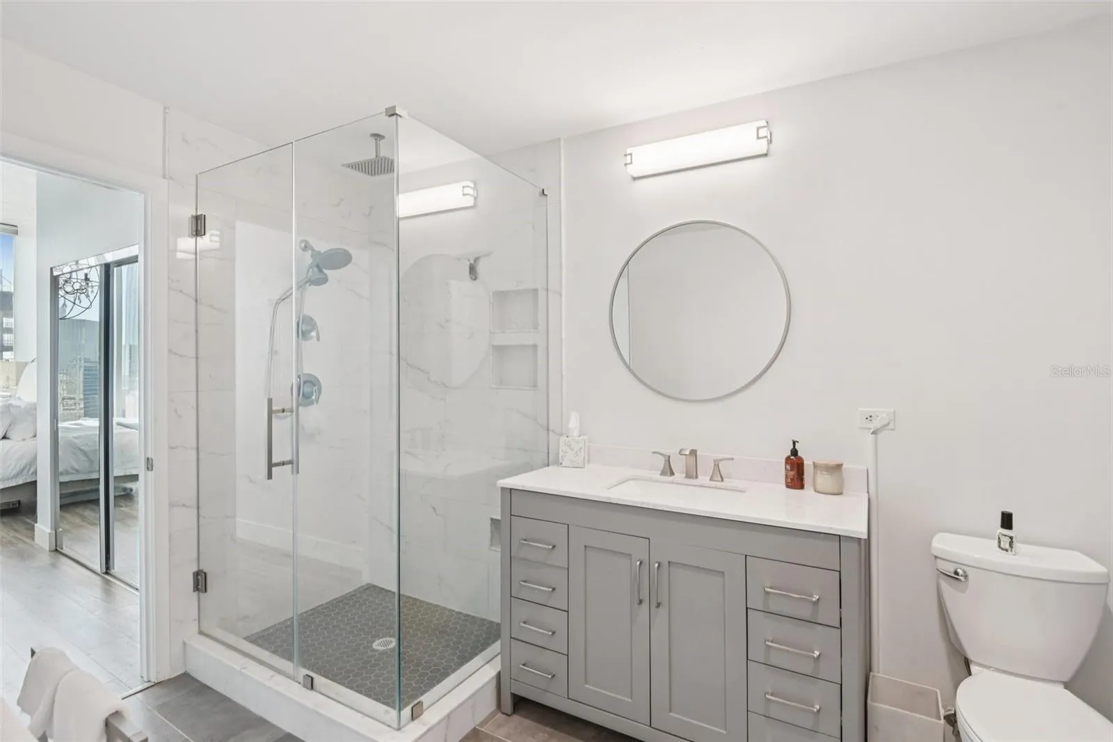 777 N ASHLEY DR #1612, photo 17