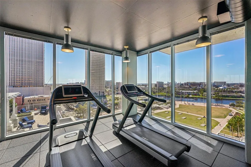 777 N ASHLEY DR #1612, photo 27