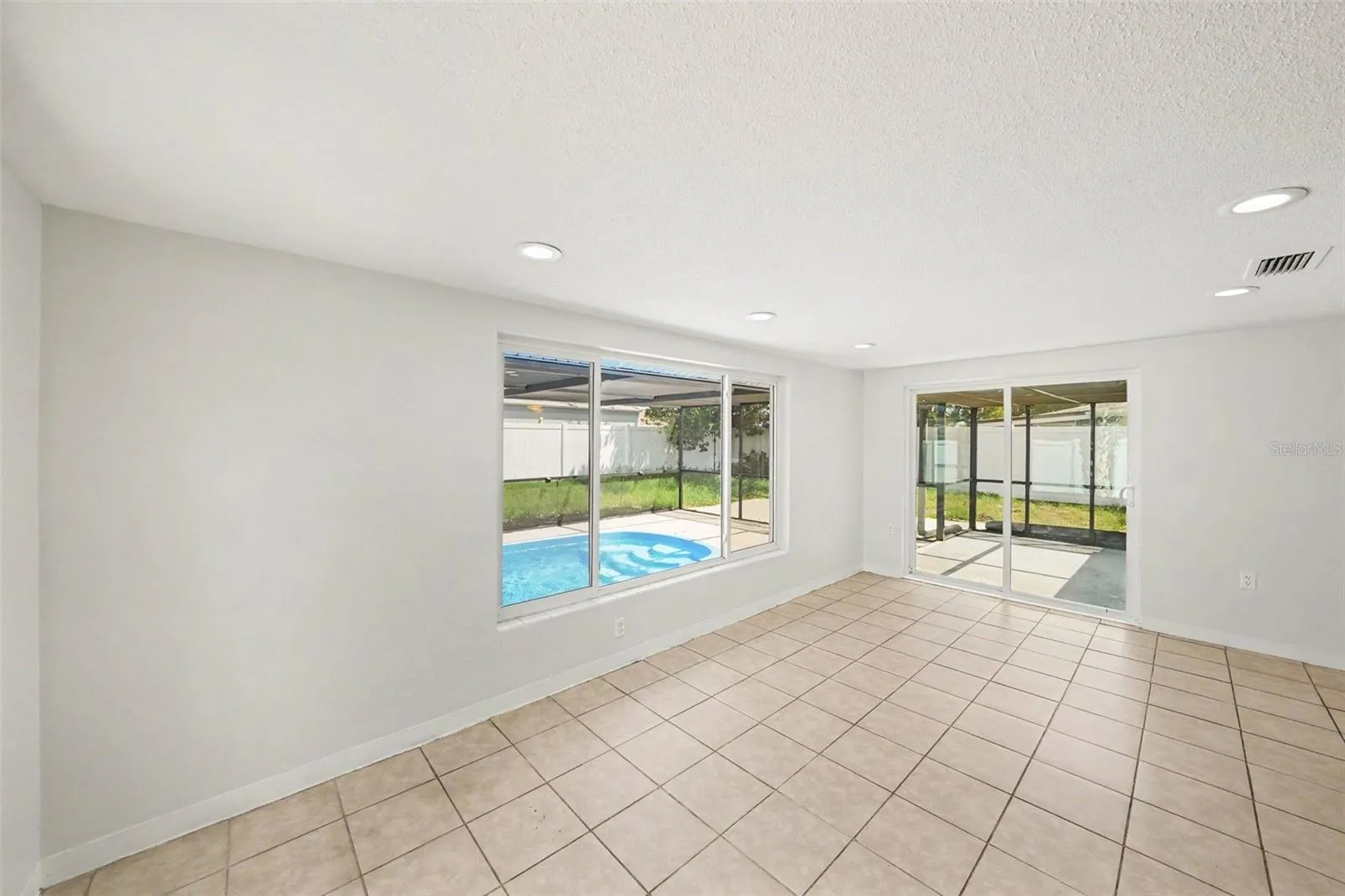 7815 MONARDA DR, photo 14