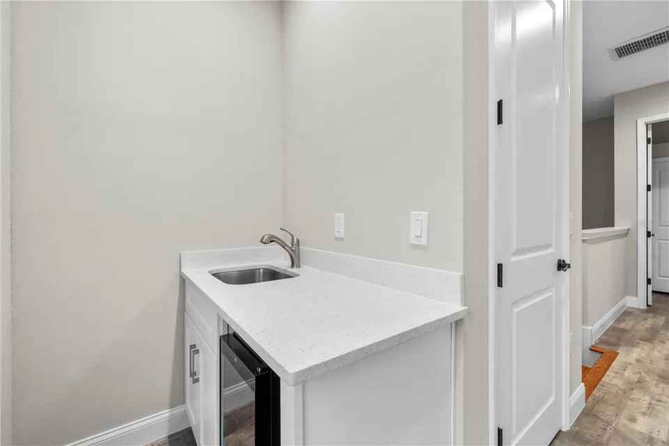 4134 N NEBRASKA AVE, photo 48