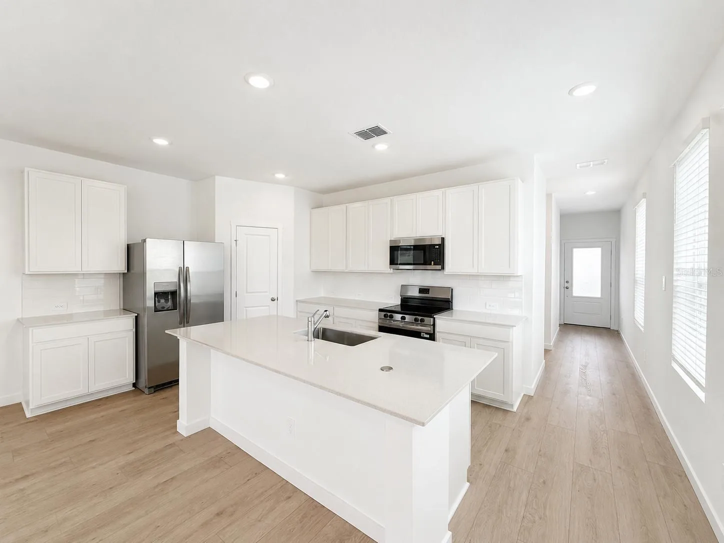 3027 GRANITE RIDGE AVE, photo 6