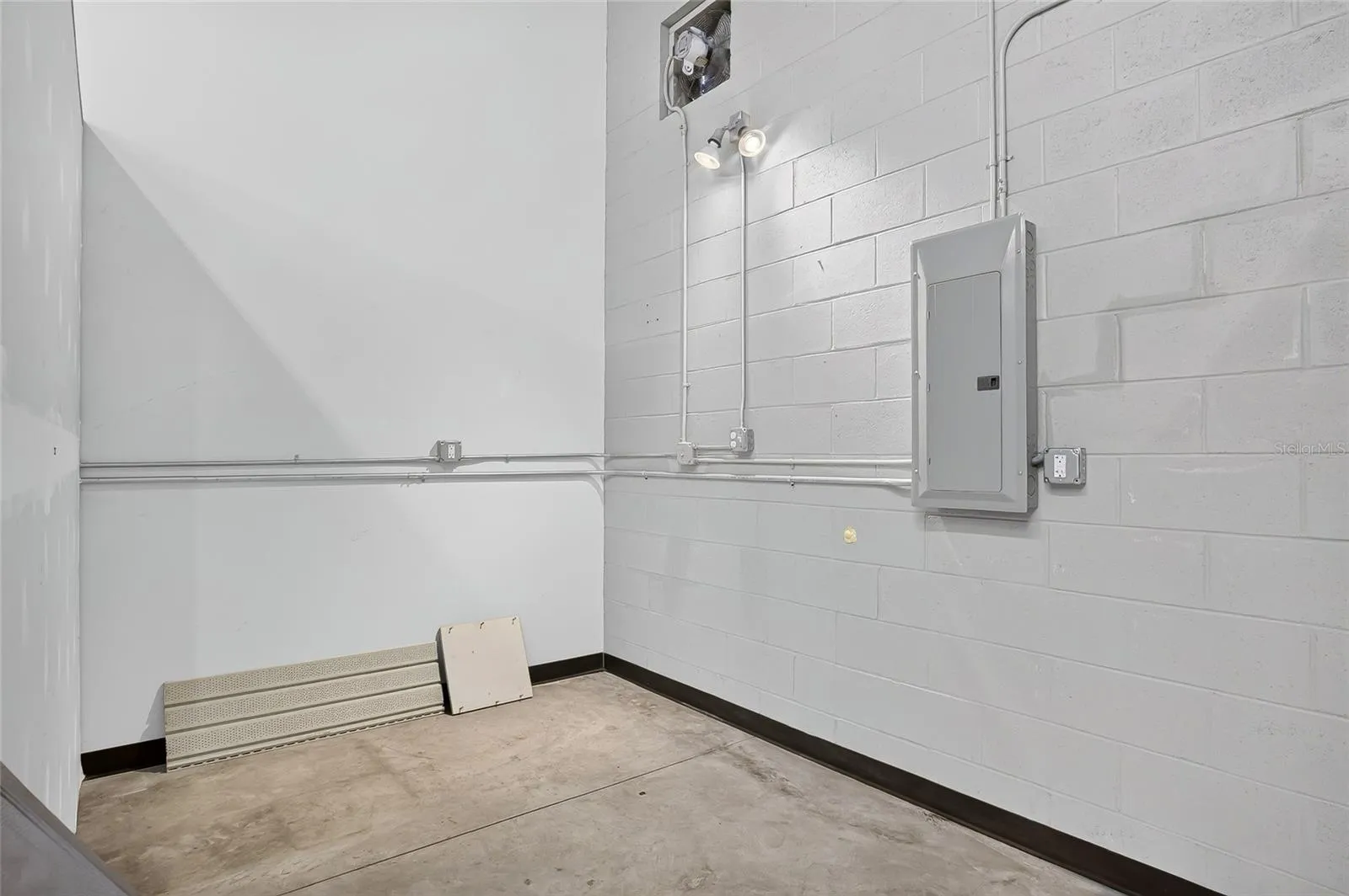 531 VIRGINIA AVE #C, photo 11