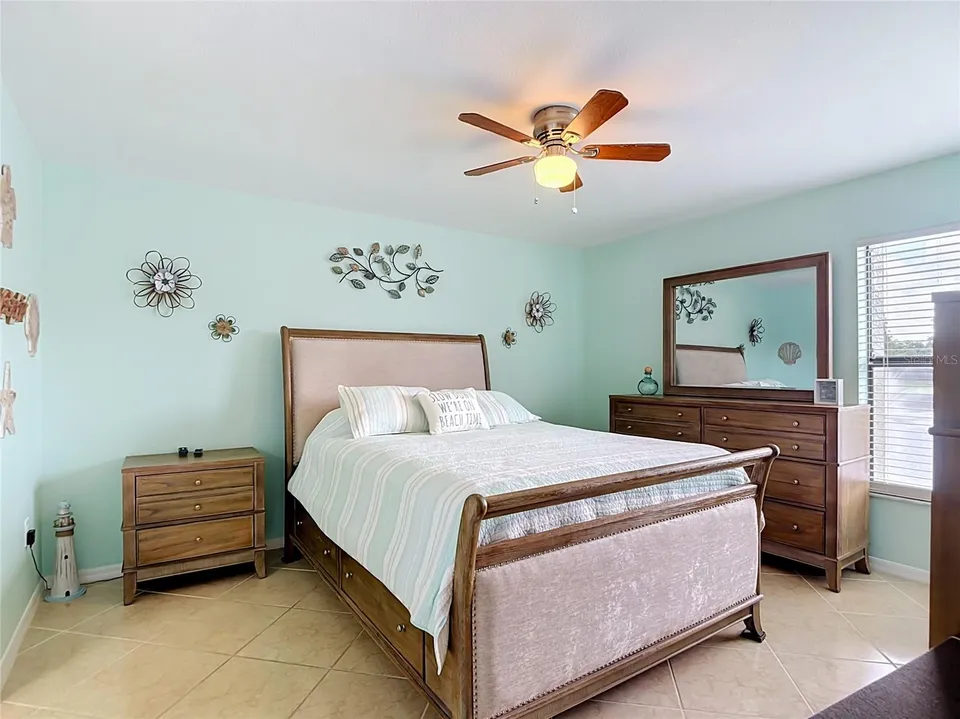 5925 TRAILWINDS DR #925, photo 19