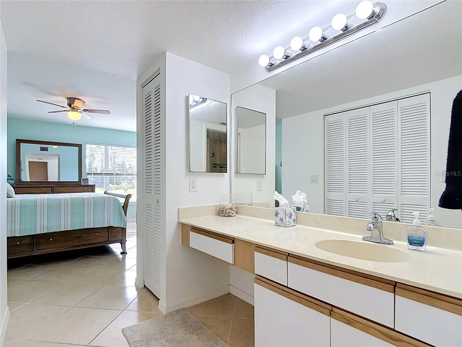 5925 TRAILWINDS DR #925, photo 23
