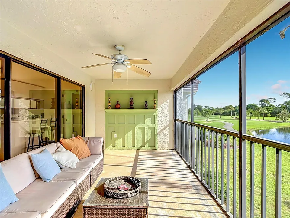5925 TRAILWINDS DR #925, photo 31