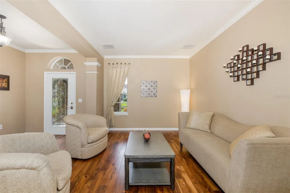 15220 OCTAVIA LN, photo 12