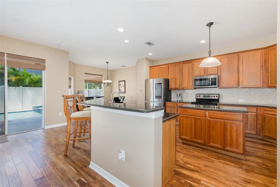 15220 OCTAVIA LN, photo 15