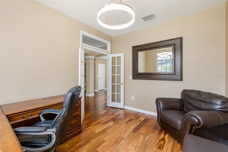 15220 OCTAVIA LN, photo 38