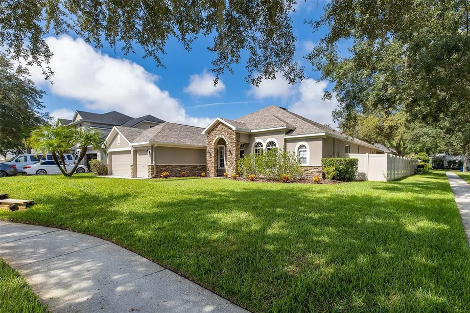15220 OCTAVIA LN, photo 46