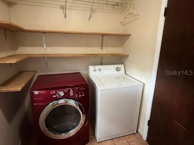 2832 NW 44TH PL, photo 5