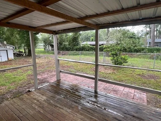 2832 NW 44TH PL, photo 10