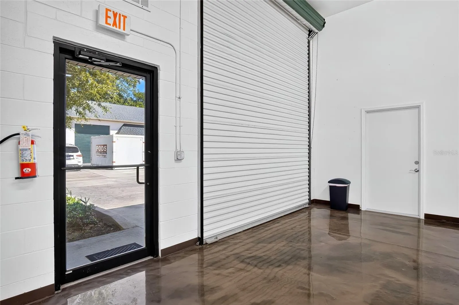 531 VIRGINIA AVE #D, photo 3