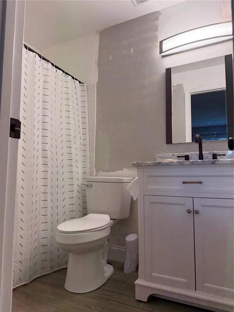 2617 PINE LAKE TER #B, photo 9