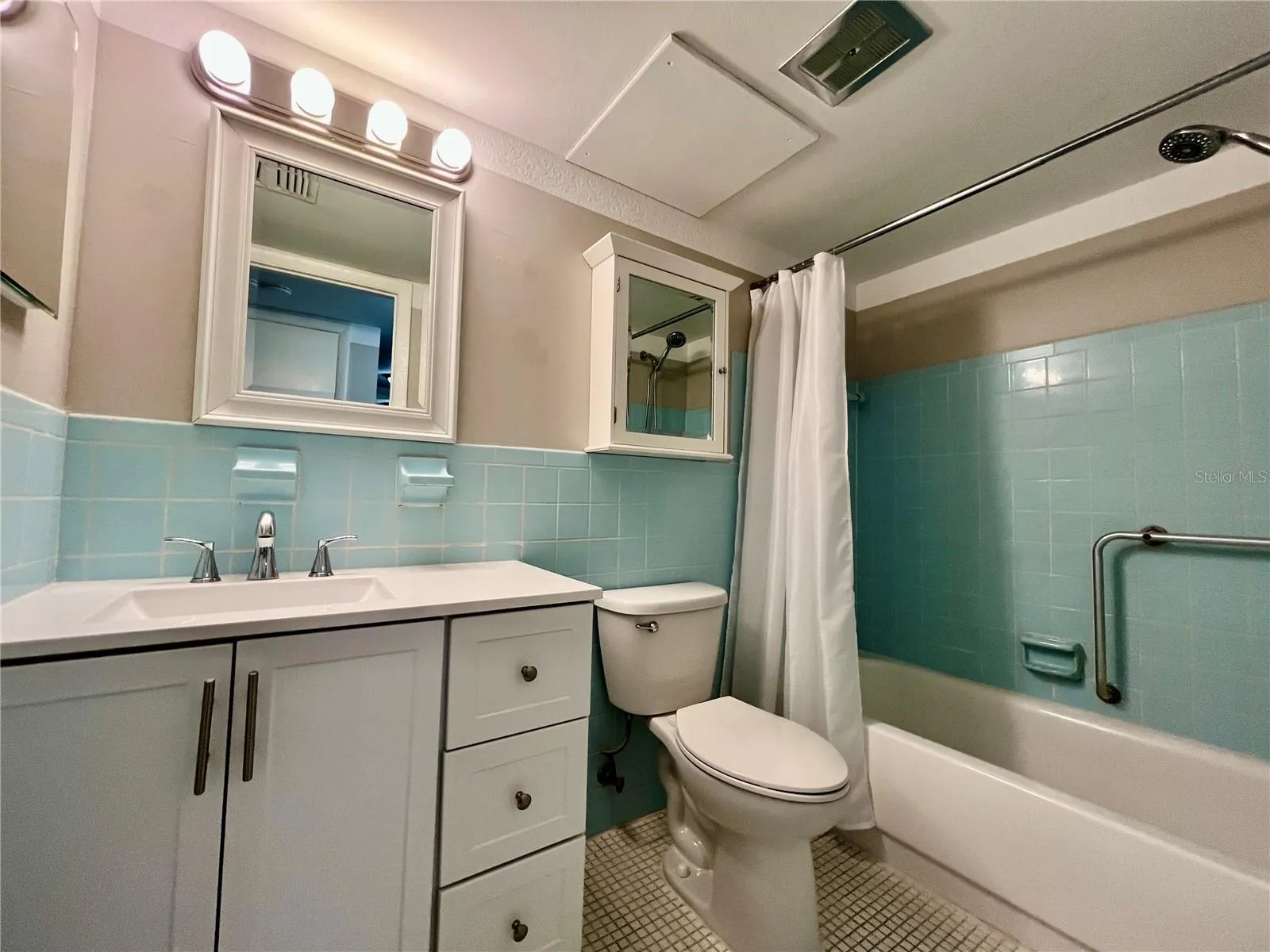 2000 WORLD PARKWAY BLVD #7, photo 15