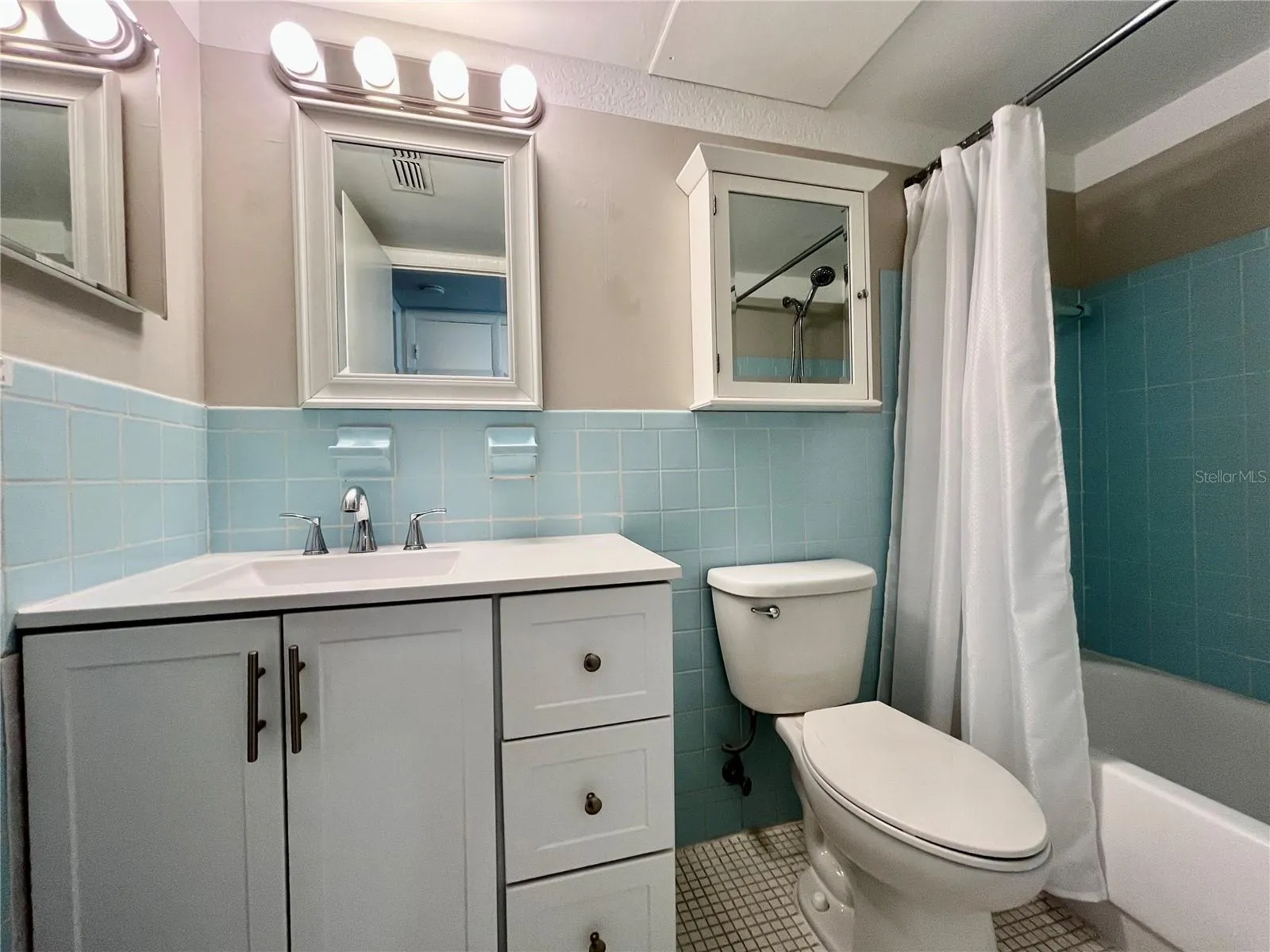 2000 WORLD PARKWAY BLVD #7, photo 16