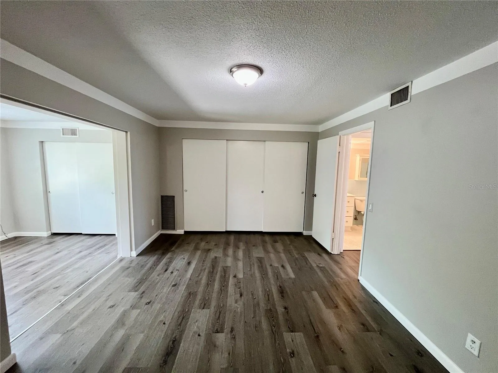 2000 WORLD PARKWAY BLVD #7, photo 20