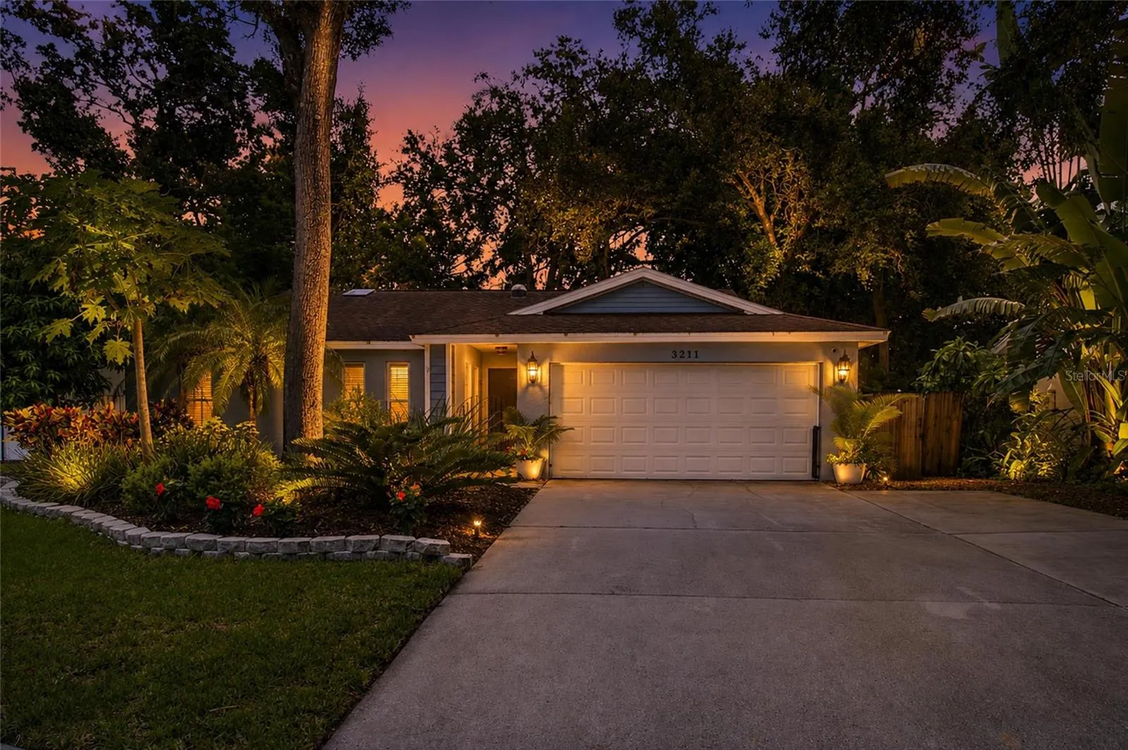 3211 COVENTRY N, photo 2