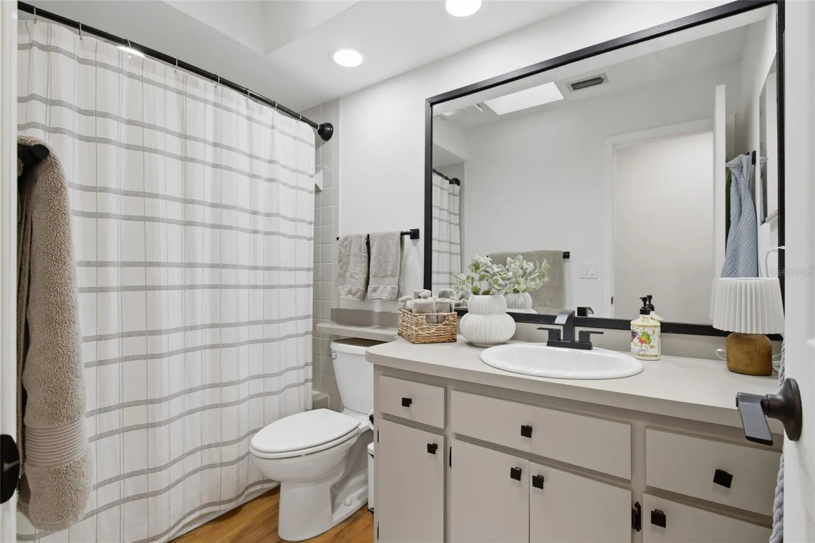 3211 COVENTRY N, photo 20