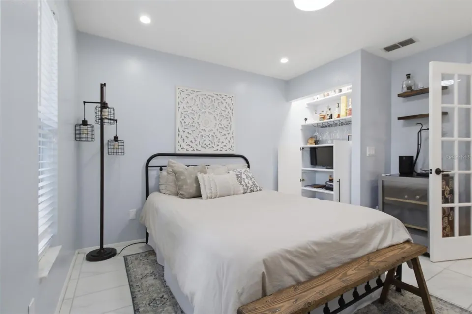 3211 COVENTRY N, photo 25