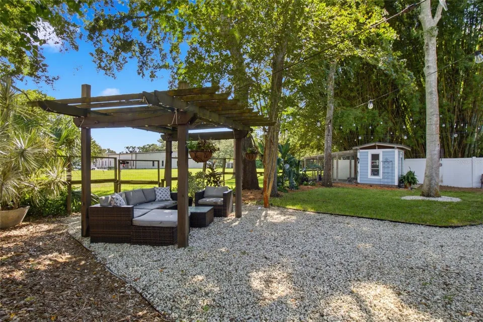 3211 COVENTRY N, photo 29