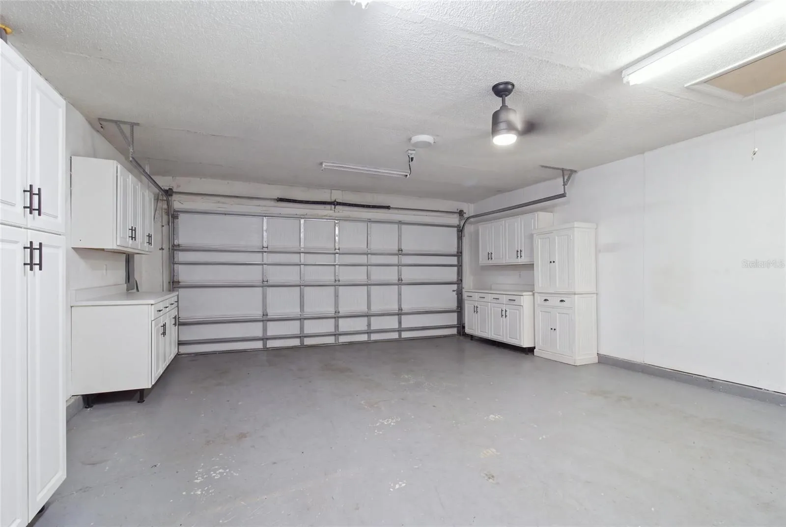 3211 COVENTRY N, photo 32