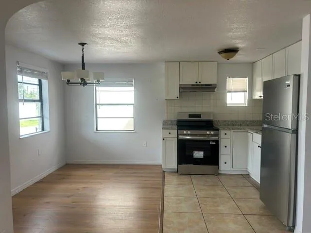 419 N 8TH ST, photo 2