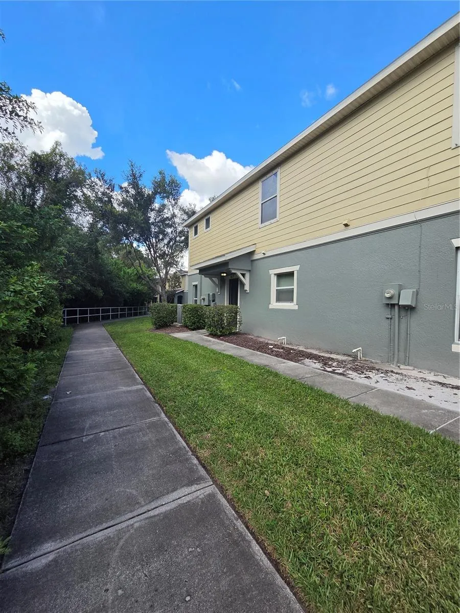 4617 SOMERSET HILL LN, photo 2