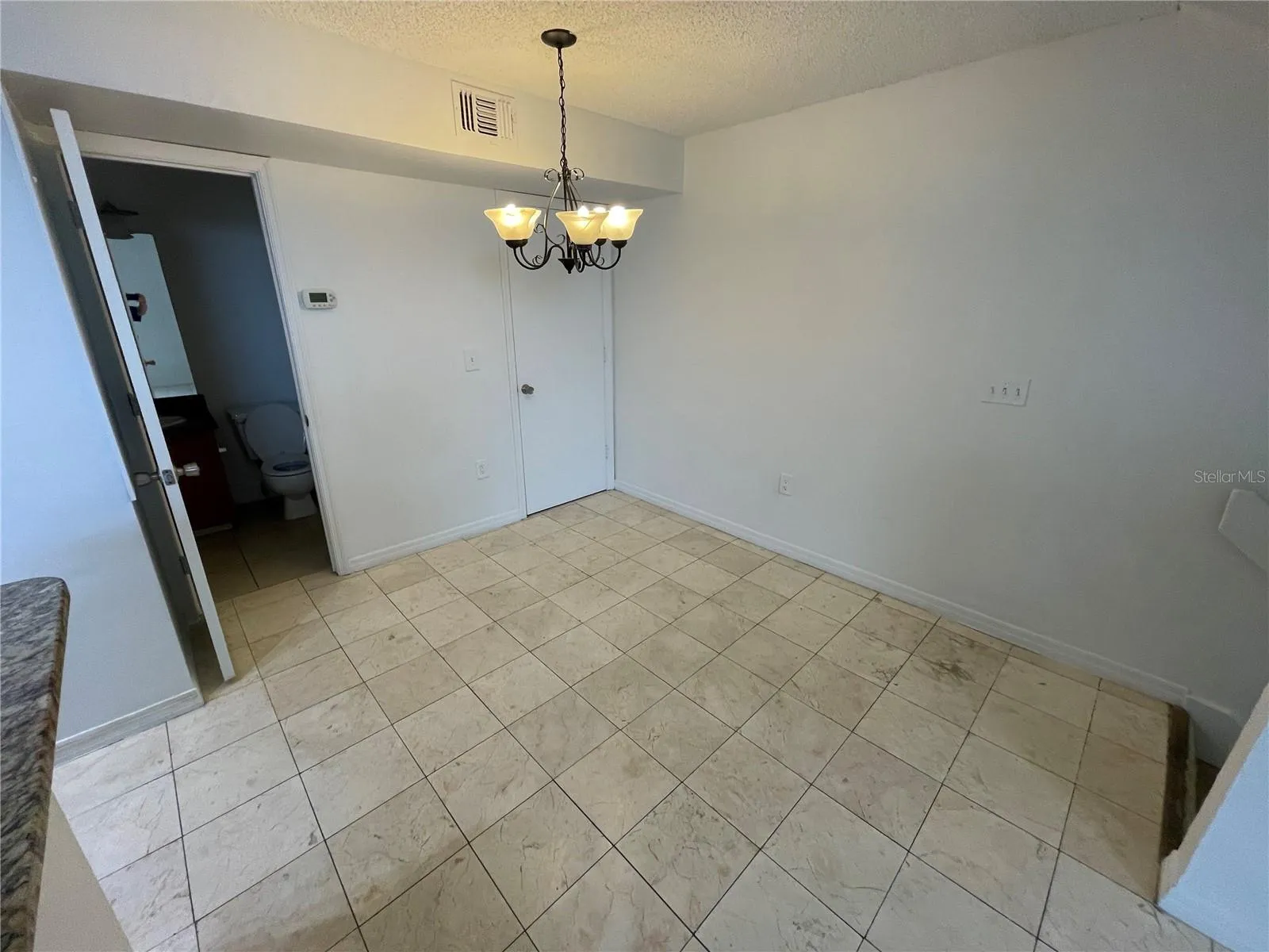 409 FOUNTAINHEAD CIR #234, photo 5