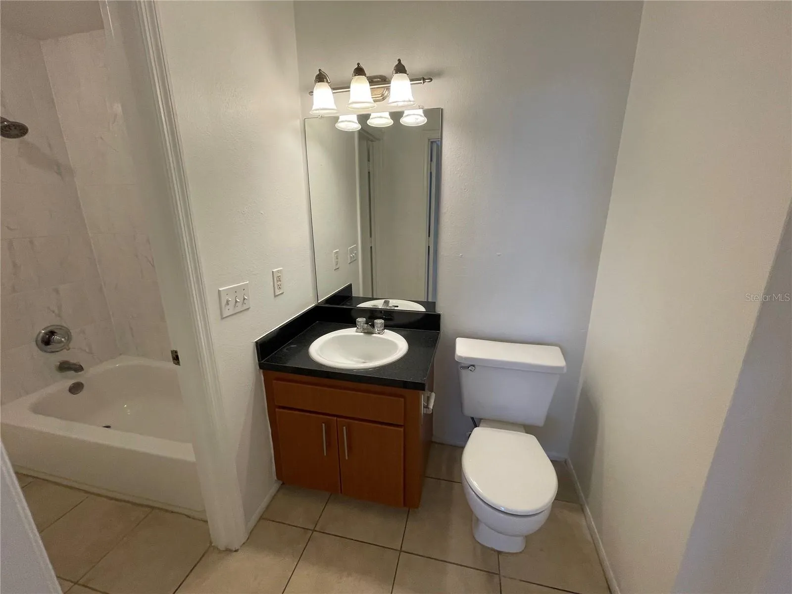 409 FOUNTAINHEAD CIR #234, photo 9